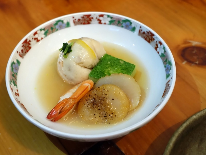 [食記] 心月懷石日本料理。無菜單料理--月套餐、懷套餐 (世貿信義商圈)