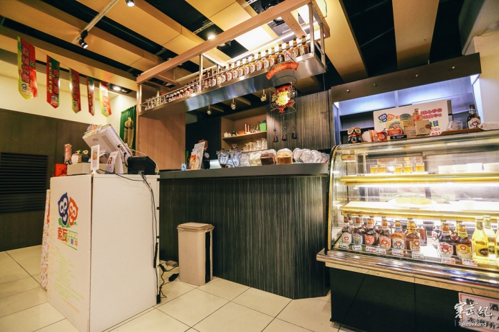 捷運公館站‧索瓦 SOWA 輕食咖啡義式料理｜隱身在書店中の有機咖啡館‧特製烘焙咖啡與健康義式輕食！