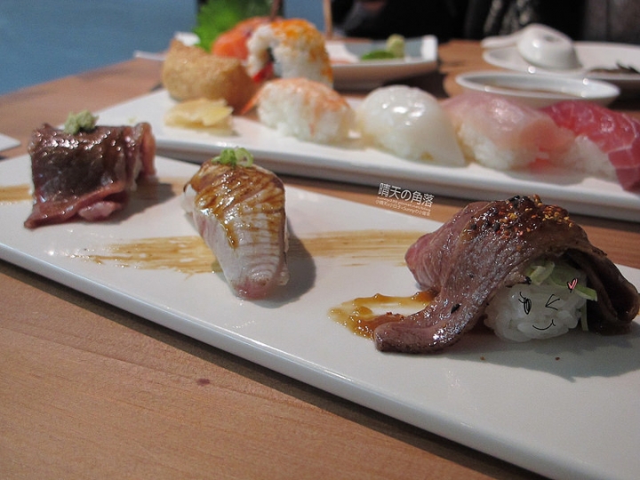 嘉義x日式料理｜米上有魚．好吃平易近人的平價日式創意壽司店，大推炙燒和牛握壽司/軟殼蟹創作壽司