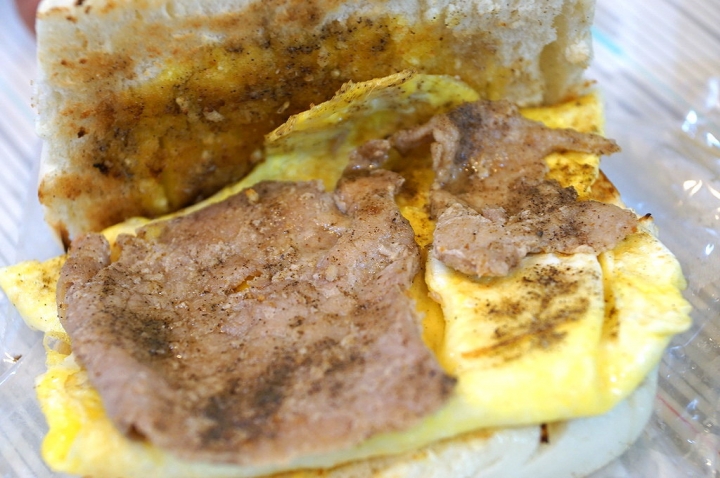 [台南][南區] 佳碳吉古早味碳烤饅頭