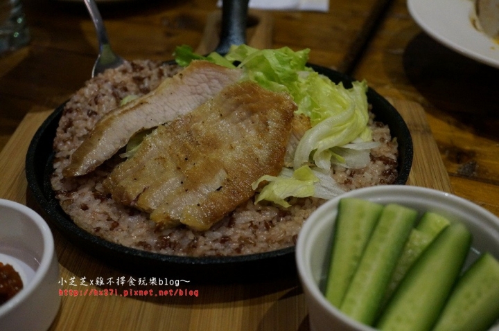 【台北美食】特色小店推薦 蜜多甜點屋/藤香厚工豆花/米食Rice Moment  狗狗造型馬卡龍 臺北美食店家再造計畫- 品味臺北街角美食之旅