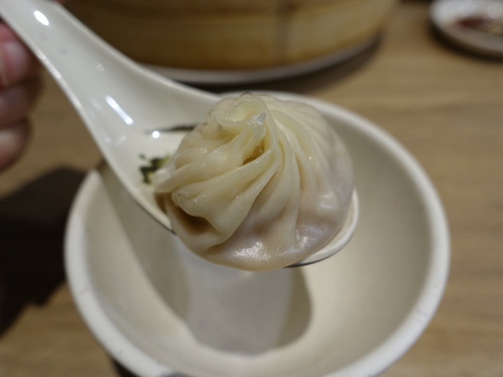 [食記] 蘇杭點心店。百吃不膩的小籠包! (古亭)