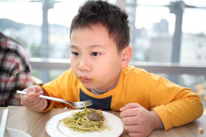 [台北]藏身在天母SOGO裡的Omocafe  by蛋拔