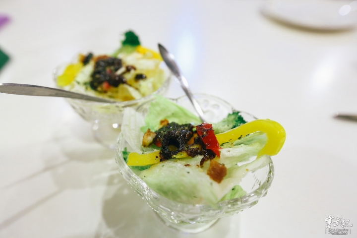 捷運公館站‧索瓦 SOWA 輕食咖啡義式料理｜隱身在書店中の有機咖啡館‧特製烘焙咖啡與健康義式輕食！