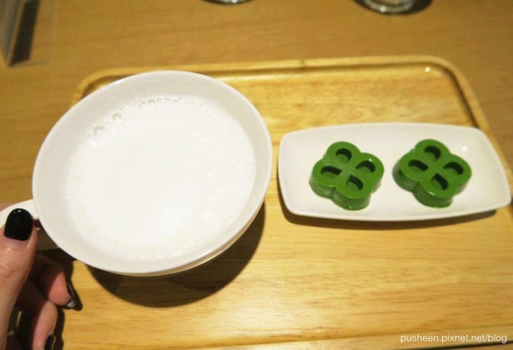 台北東區 | 抹茶慢活。 北海道直送的美味牛奶茶點 - White Cosy