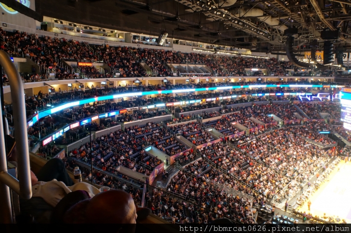 洛杉磯 Road Trip Day 6 - Staples Center - NBA 初體驗