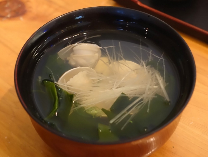 [食記] 心月懷石日本料理。無菜單料理--月套餐、懷套餐 (世貿信義商圈)
