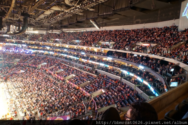 洛杉磯 Road Trip Day 6 - Staples Center - NBA 初體驗