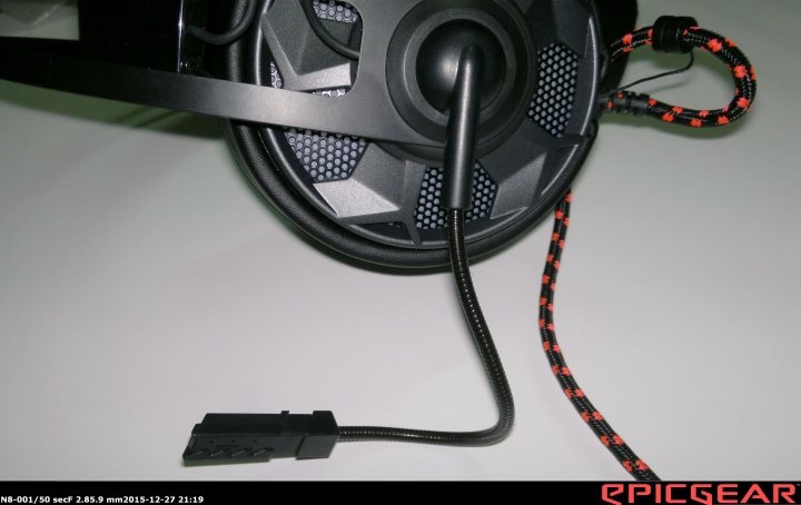 [開箱]燈光效果 亮眼奪目 藝極EpicGear THUNDEROUZ 雷鳴魔電競耳麥