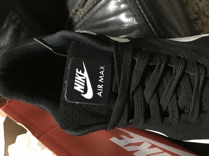 nike air max ultra moire  求驗