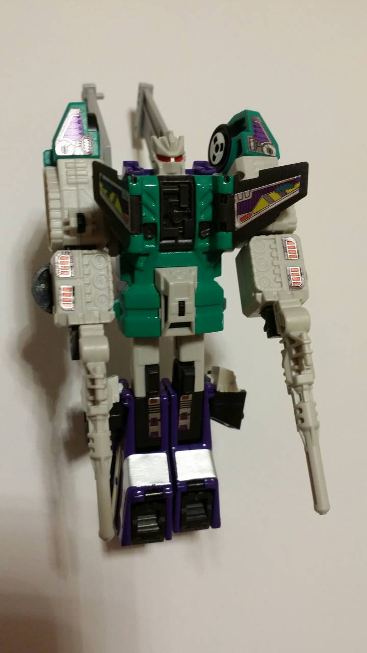 [變形金剛]開箱文JUST TOYS 極小變形  六面獸夏特      變形金剛介紹文01