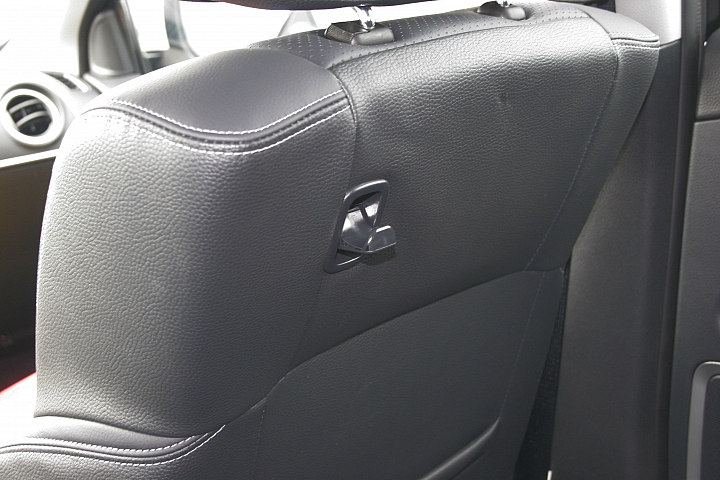 2016 U7 大白入替