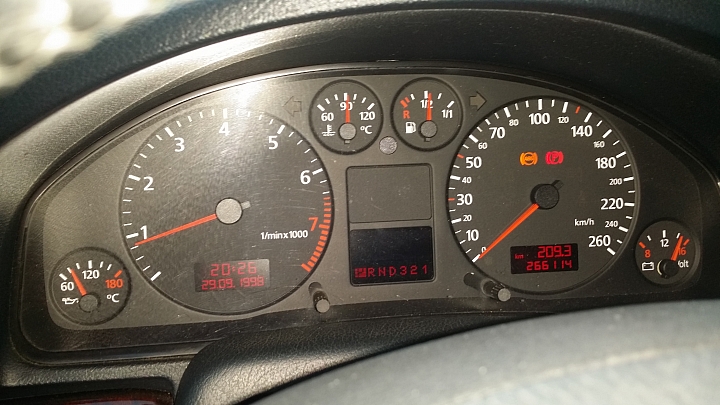 2000年A4 和 2005activa，如何選擇