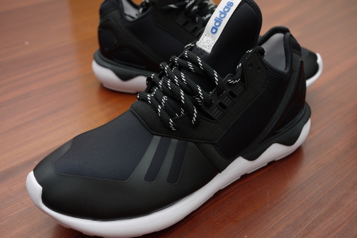 有錢沒錢,買雙新鞋好過年!adidas tubular runner