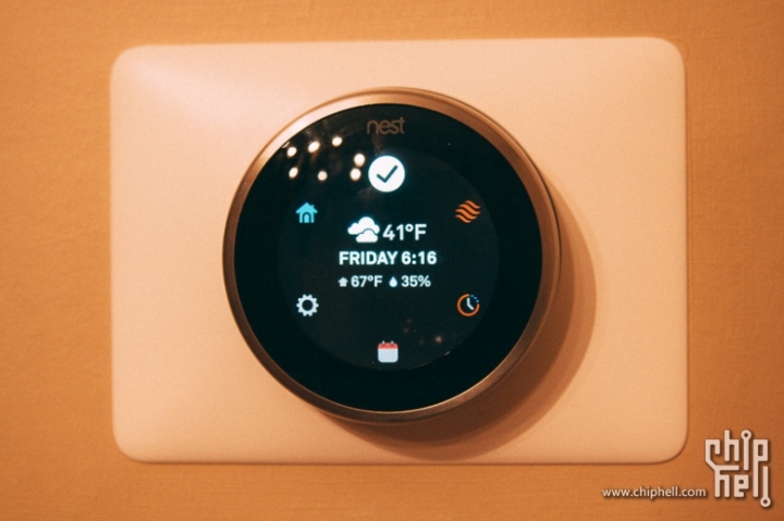 Nest Thermostat 人工智慧恆溫控制器