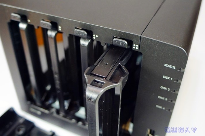 打造專屬的私有雲NAS-群暉Synology DS415+