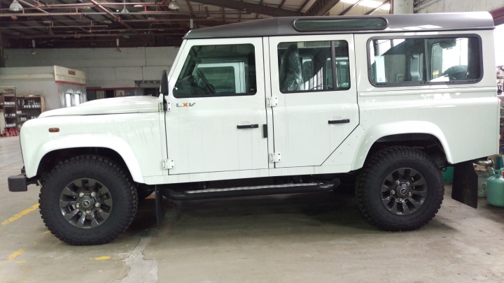 純欣賞~DEFENDER 110 LXV