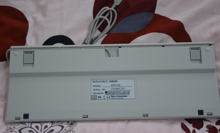 第一把靜電鍵盤realforce 104U