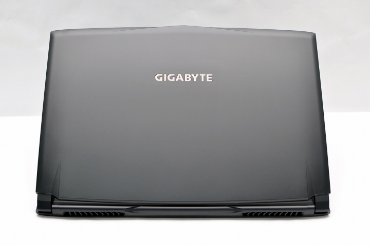 GIGABYTE P57W 最新力作，強勢登場