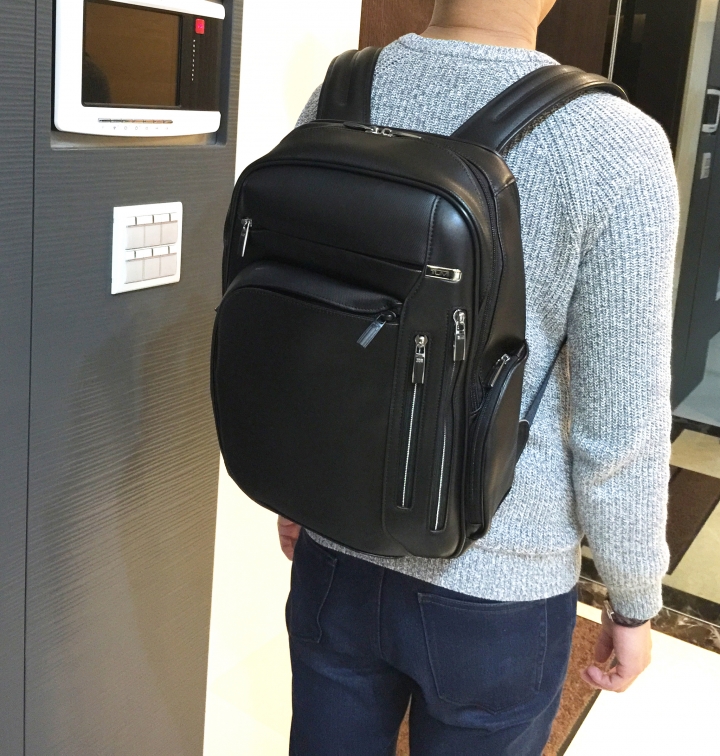[開箱] Tumi #95181D Kingsford Leather 分享