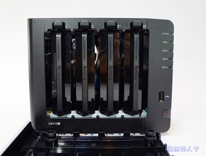 打造專屬的私有雲NAS-群暉Synology DS415+