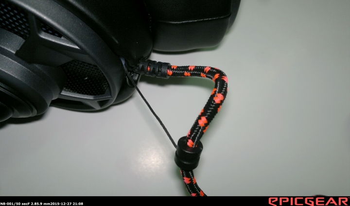 [開箱]燈光效果 亮眼奪目 藝極EpicGear THUNDEROUZ 雷鳴魔電競耳麥