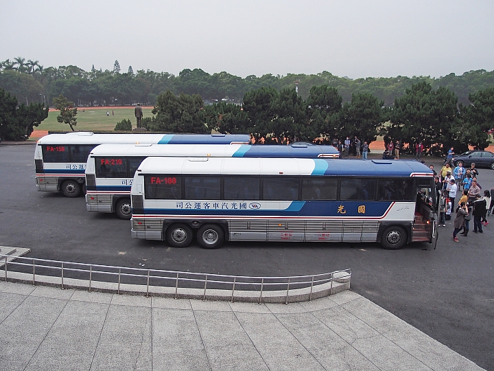 歷久彌新的灰狗巴士，MCI 96A3