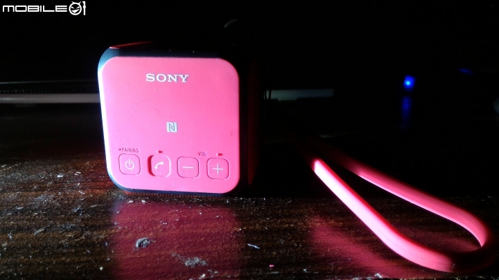 SONY SRS-X11 攜帶型藍芽喇叭簡易開箱((圖多