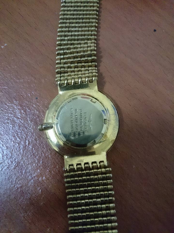 各位大大 想詢問longines手錶真假