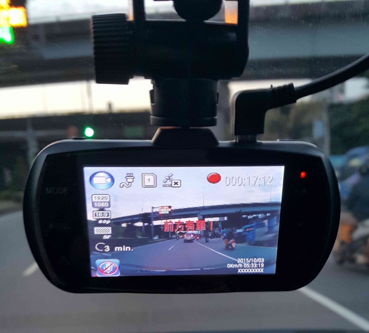 [安霸A12測試分享] FLYone NR200行車記錄器