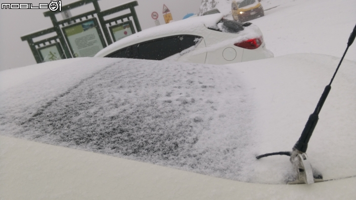 105合歡山下大雪嘞