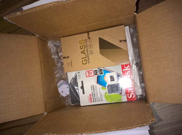 分享 美國來的lumia950xl國際解鎖版