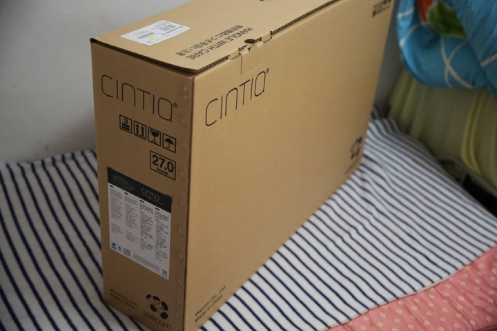 新的繪圖螢幕開箱! Cintiq 27 Qhd touch