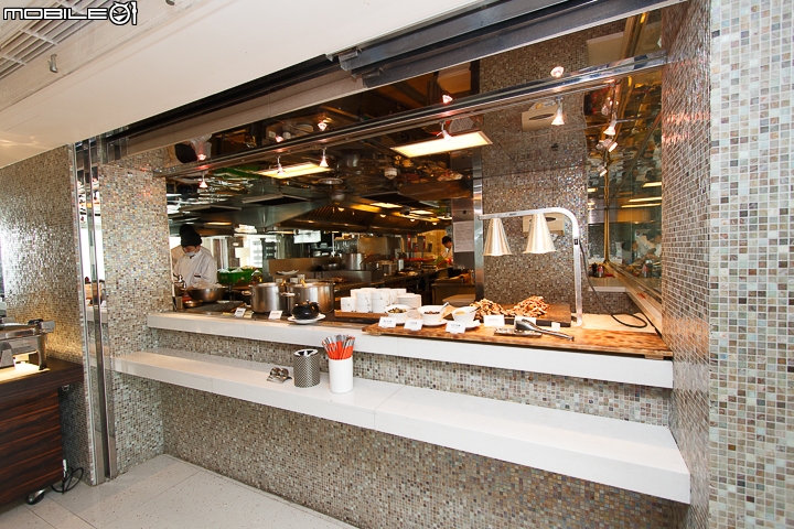 飽覽台中的美麗夜景 台中亞緻大飯店(Hotel One)