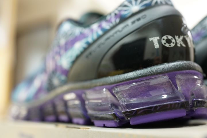 [東馬虎走開箱]  東京馬拉松2016 十週年紀念限量鞋 ASICS TARTHER JAPAN TOKYO X QUANTUM 360 TOKYO