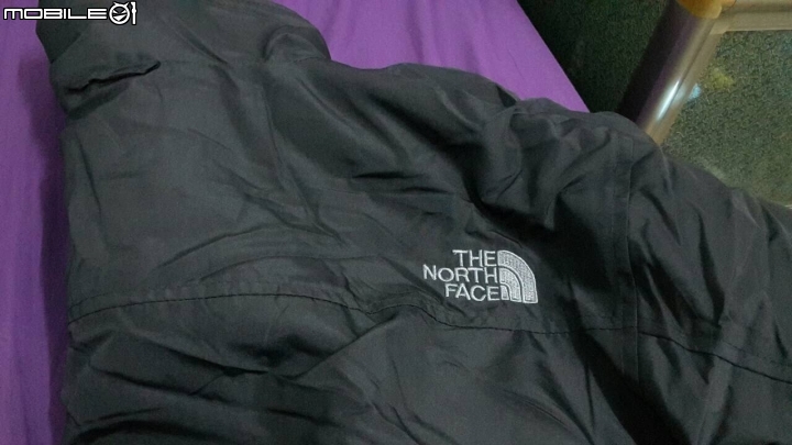 幫忙驗證真偽 The North Face