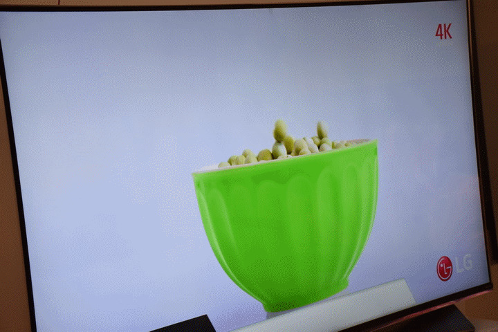 LG OLED 4K TV 的 " 極速 3D 光薄視 " 體驗 LG 極黑 快速 超廣角的4K高畫質的視覺享受