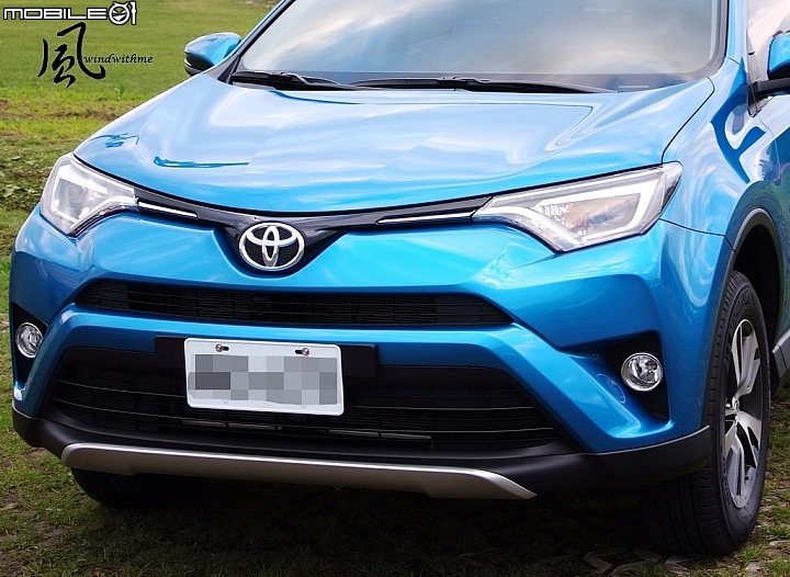 TOYOTA RAV4 2.0豪華版璀璨藍之交車心得分享