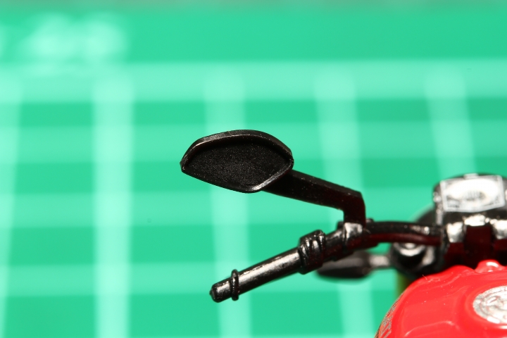 7-11 1/24 DUCATI MONSTER 2014小改造