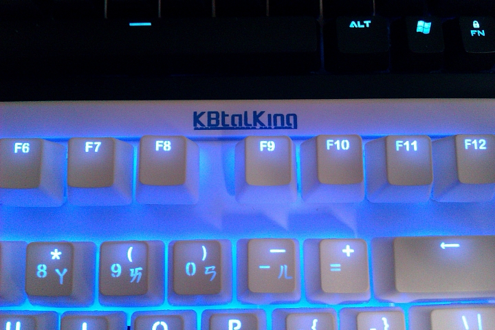 開箱 KBT Next NT108 白色藍光茶軸