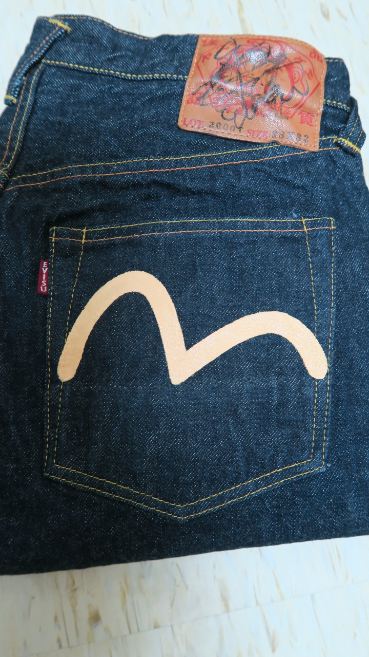 [開箱] Evisu no.1 2000T 爆爽分享