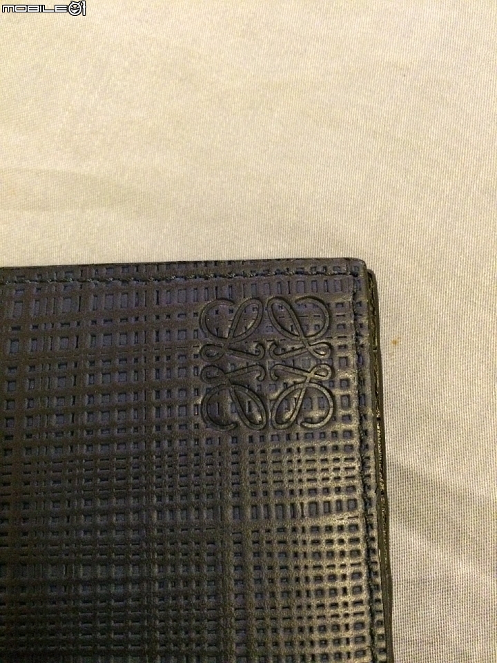 LOEWE 長夾 開箱!!