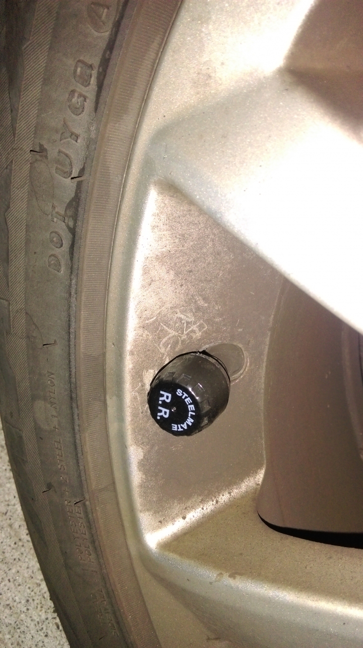 鐵將軍TP-70點菸器型胎壓偵測器(胎外式) 心得