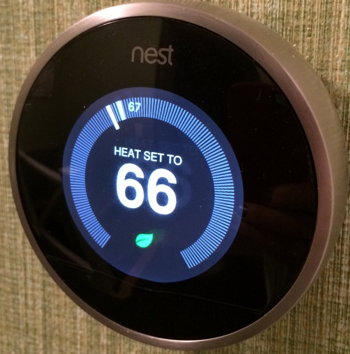 Nest Thermostat 人工智慧恆溫控制器