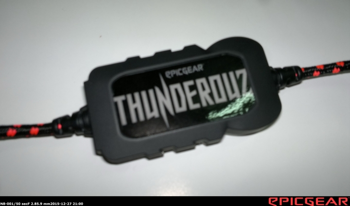 [開箱]燈光效果 亮眼奪目 藝極EpicGear THUNDEROUZ 雷鳴魔電競耳麥