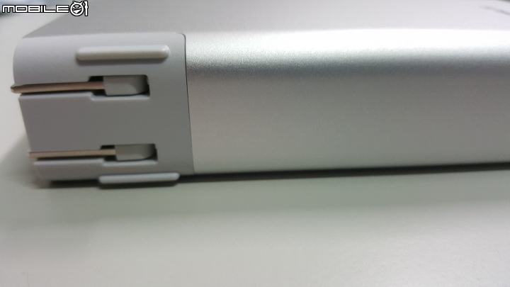 [開箱]Z5 Premium 的好朋友 QC2.0行動電源!All in One ASUS Zenpower Combo