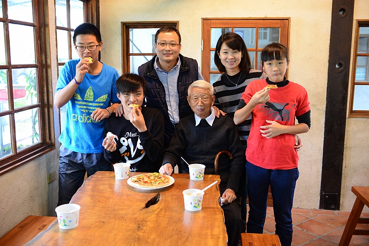 大茉莉John及他的夫人給我們非常美好的一天，非常感謝！