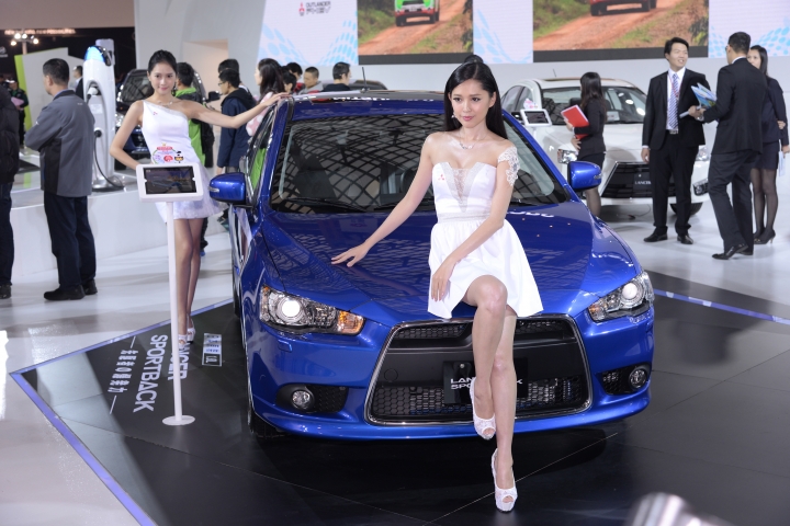 [D610]：2016世界車展（圖多）