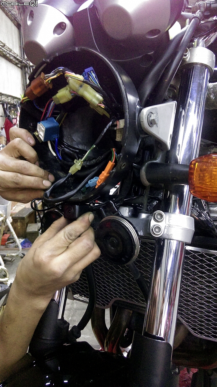 [開箱] 路易視 SX-085 FHD 1080P 鏡頭分離式行車記錄器