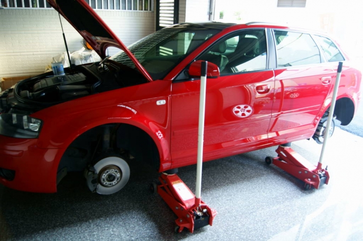 2005 AUDI A3 8P 2.0T 簡單的DIY常規性保養彙整